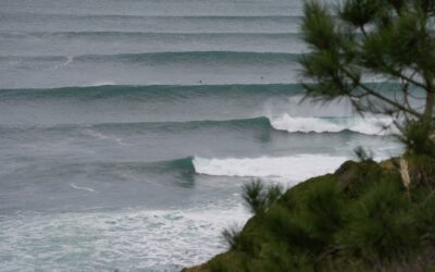 Dónde Hacer Surf en España: 12 Mejores Playas para Cada Nivel